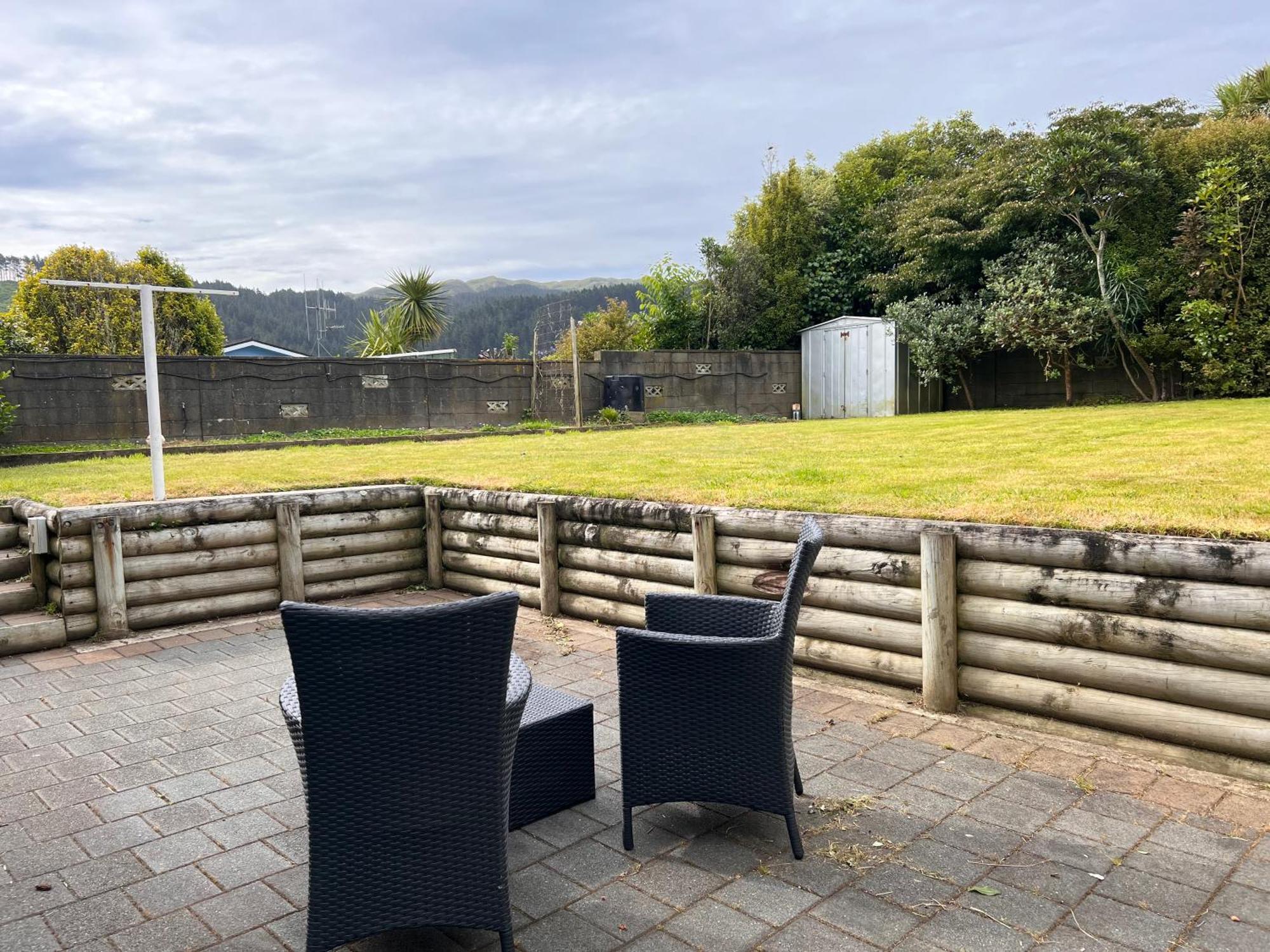 Hill View Abode Tawa Apartment Wellington Bagian luar foto